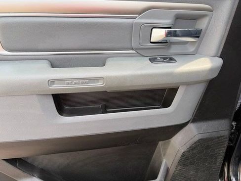 Used 2019 RAM 1500 Warlock AWD/4WD image 33