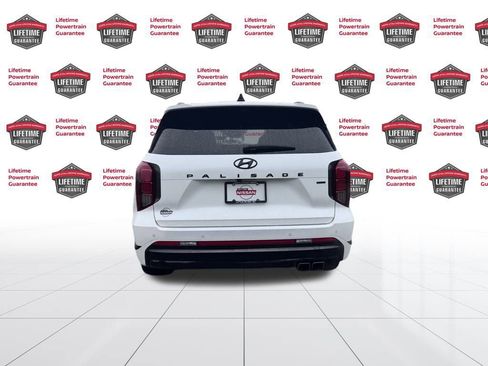 Used 2024 Hyundai Palisade Calligraphy image 4
