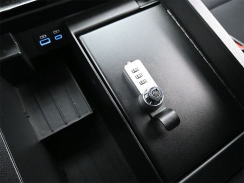 Used 2023 Toyota Tundra SR5 image 15