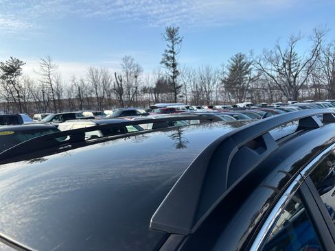 Used 2023 Subaru Ascent Premium w/ Convenience Package image 10