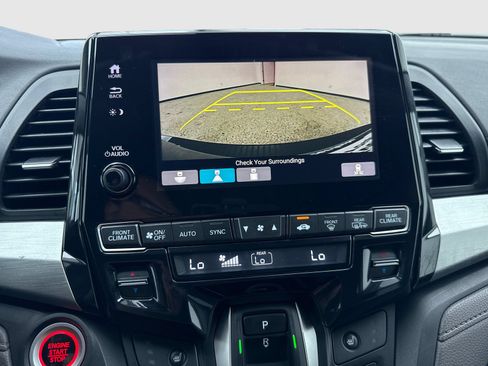 Used 2020 Honda Odyssey EX image 27