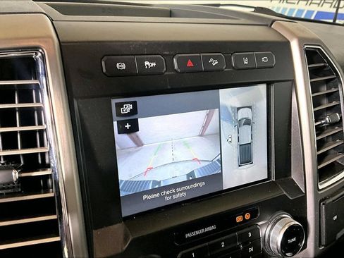 Used 2018 Ford F250 Platinum w/ Platinum Ultimate Package AWD/4WD image 17