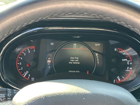 Used 2025 Dodge Durango GT AWD/4WD image 13