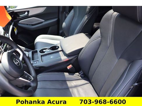 Used 2025 Acura MDX SH-AWD w/ Technology Package image 20
