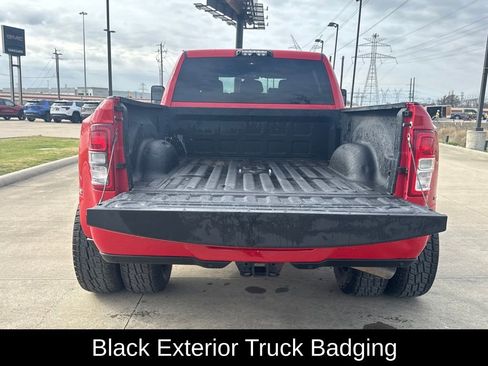 Used 2020 RAM 3500 Big Horn w/ Night Edition image 25