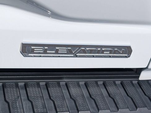 Used 2021 GMC Sierra 1500 Elevation w/ X31 Off-Road Package AWD/4WD image 6