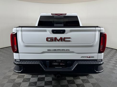 Used 2024 GMC Sierra 1500 AT4X image 10