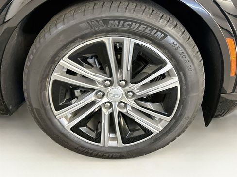 Used 2024 Cadillac Lyriq Luxury w/ LPO, Floor Liner Package AWD/4WD image 11