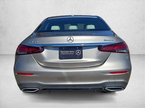 Used 2023 Mercedes-Benz E 450 4MATIC Sedan image 7