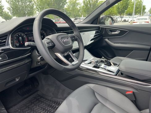 Certified 2026 Audi Q8 Premium Plus w/ Premium Plus Package AWD/4WD image 17