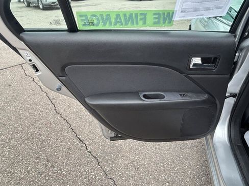 Used 2012 Ford Fusion SE FWD image 13