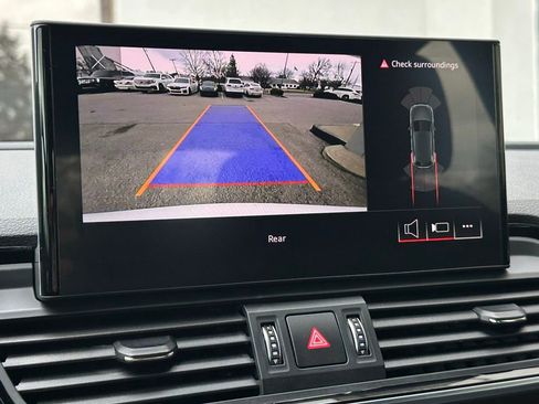 Used 2021 Audi Q5 2.0T Premium w/ Convenience Package image 39