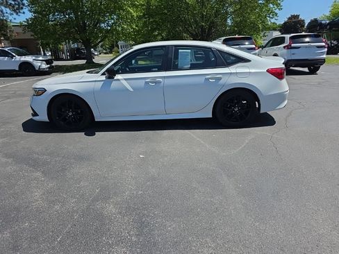 Used 2024 Honda Civic Sport image 4