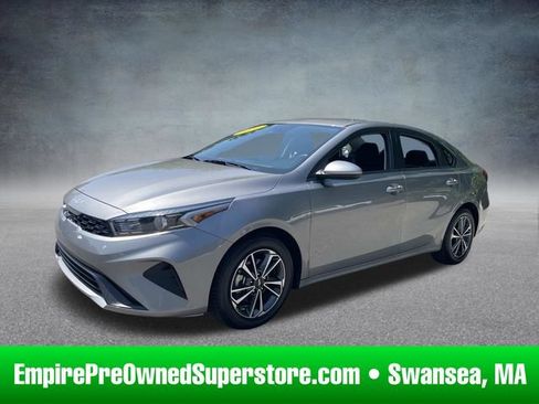 Used 2024 Kia Forte LXS FWD image 1