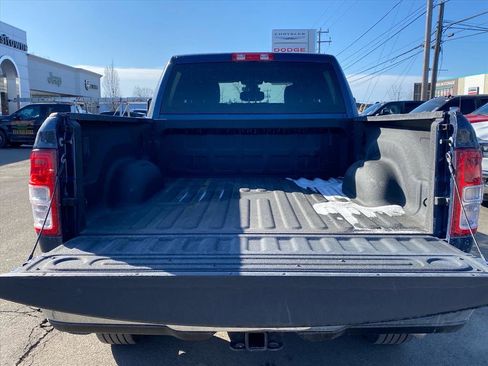 Used 2024 RAM 2500 Big Horn w/ Bed Utility Group image 19