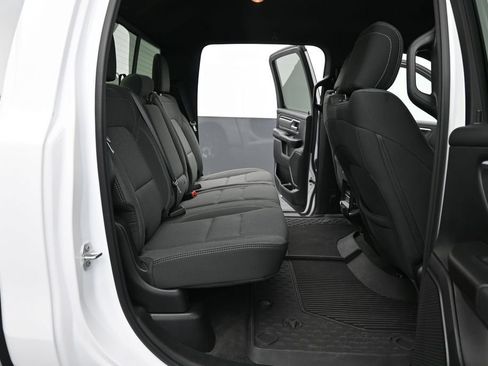 Used 2022 RAM 1500 Big Horn AWD/4WD image 15