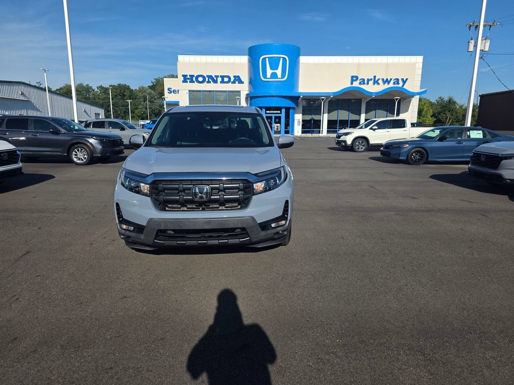 Certified 2025 Honda Ridgeline RTL image 8