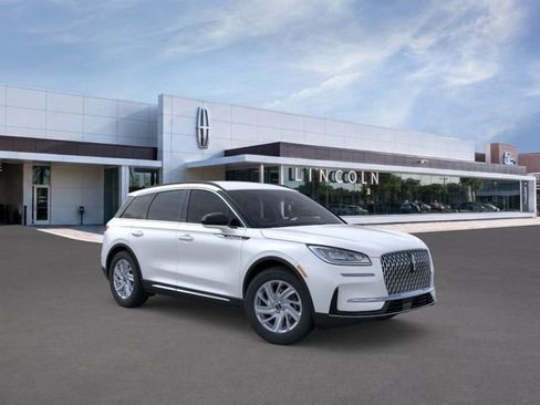 New 2026 Lincoln Corsair Premiere FWD image 8
