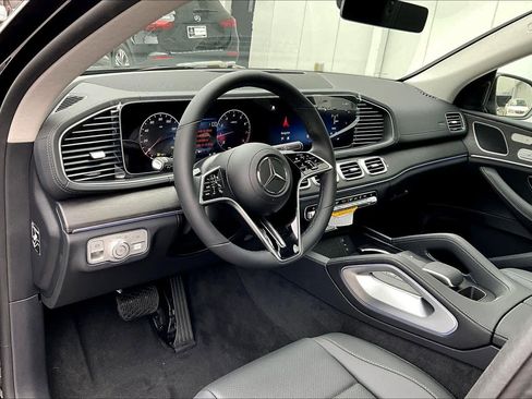 Used 2026 Mercedes-Benz GLE 450 4MATIC Coupe image 8