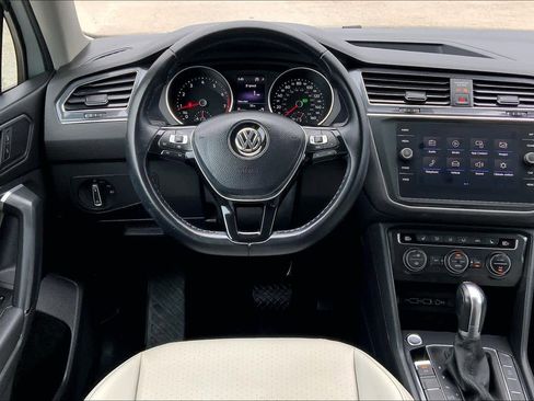 Used 2019 Volkswagen Tiguan SE image 5