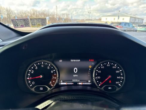 Used 2019 Jeep Renegade Trailhawk w/ Cold Weather Group II image 21