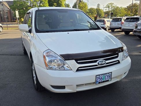 Used 2006 Kia Sedona LX FWD image 4