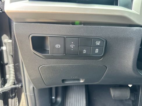 New 2027 Kia Telluride LX w/ Towing Package FWD image 12