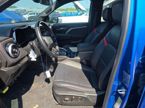 Used 2024 Chevrolet Colorado Z71 w/ LPO, Dark Essentials Package AWD/4WD image 8
