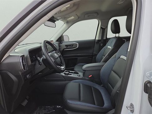 New 2025 Ford Bronco Sport Outer Banks image 11