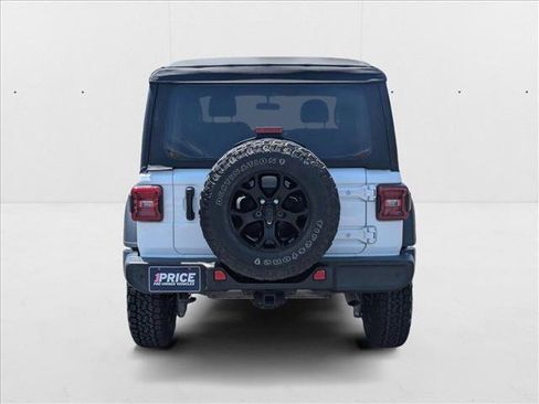 Used 2020 Jeep Wrangler Unlimited Sport image 7