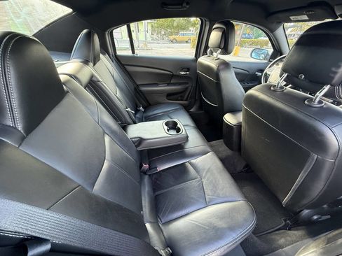 Used 2013 Chrysler 200 Limited image 15