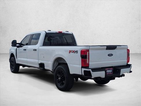 Used 2024 Ford F250 XL w/ STX Appearance Package AWD/4WD image 8