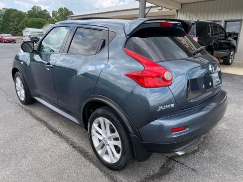 Used 2013 Nissan Juke SL w/ Sport Pkg FWD image 3