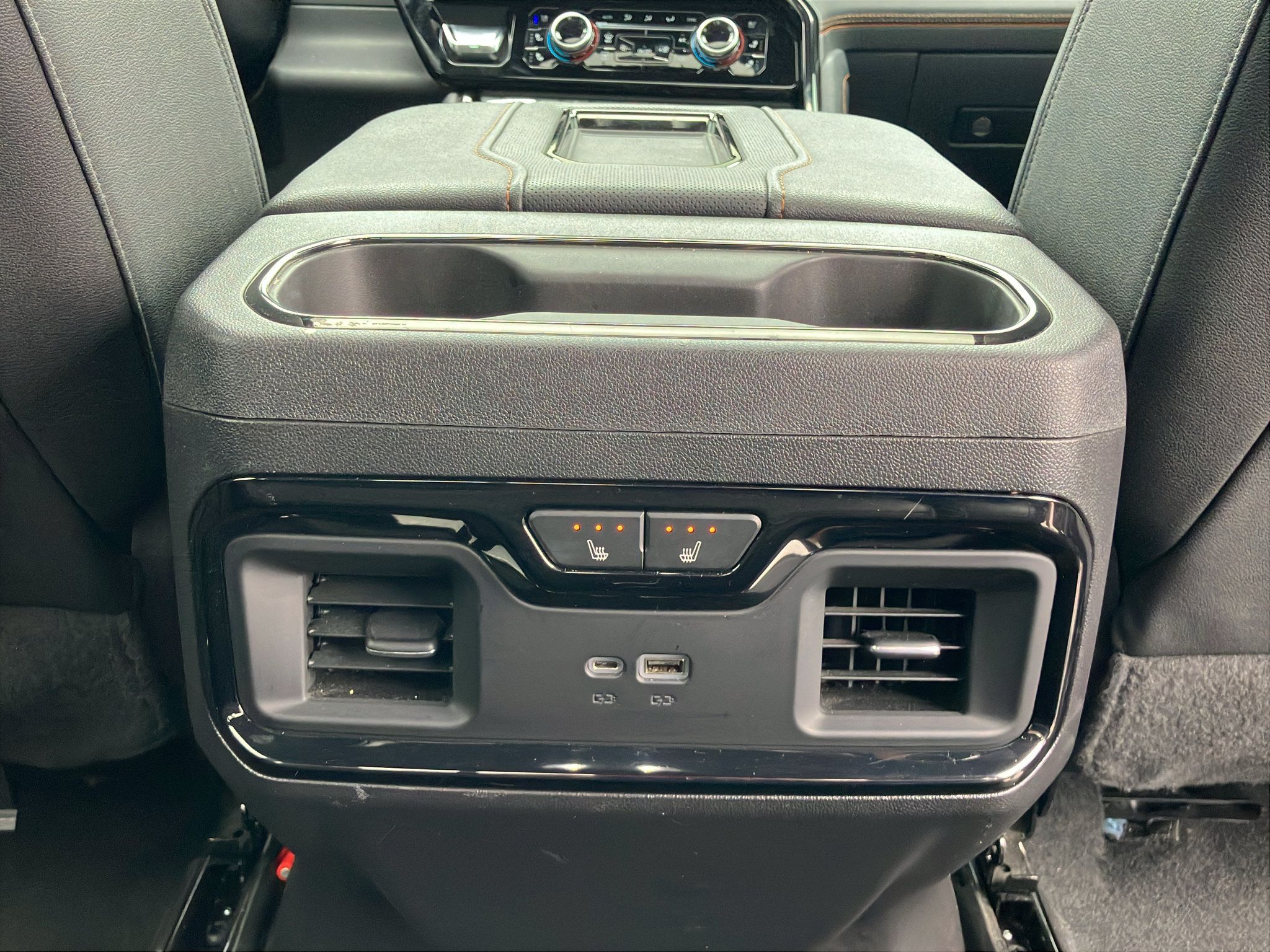 Used 2022 GMC Sierra 1500 AT4 w/ AT4 Preferred Package AWD/4WD image 34