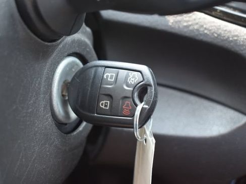 Used 2019 Ford Fiesta SE w/ Equipment Group 201A FWD image 23