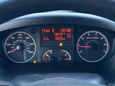 Used 2015 RAM ProMaster 2500 w/ Interior Convenience Group image 23