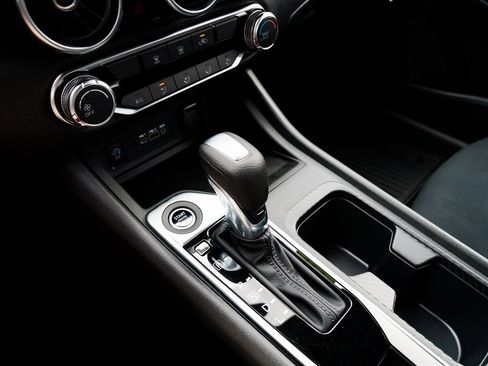 New 2025 Nissan Sentra SV image 16