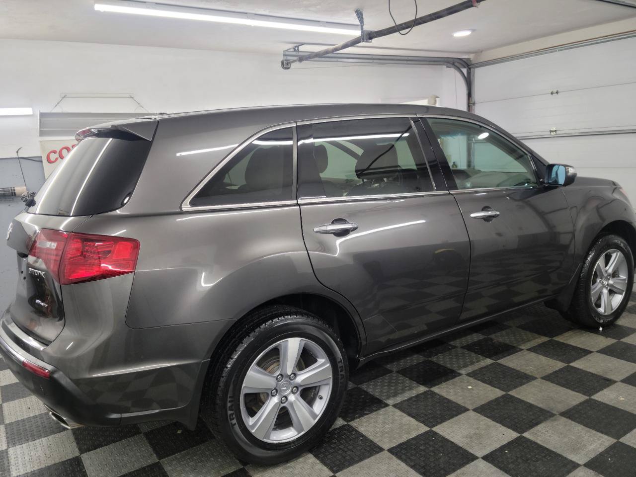 Used 2012 Acura MDX w/ Technology Package AWD/4WD image 8