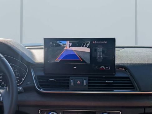 Used 2022 Audi Q5 2.0T Premium image 19