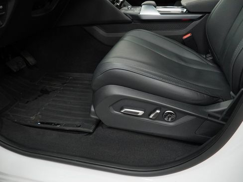 Used 2024 Acura MDX SH-AWD image 42