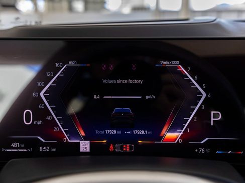 Certified 2025 BMW X6 xDrive40i image 11