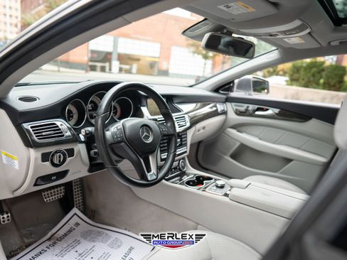 Used 2014 Mercedes-Benz CLS 550 image 13