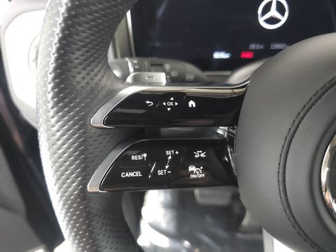 Used 2025 Mercedes-Benz G 550 image 11