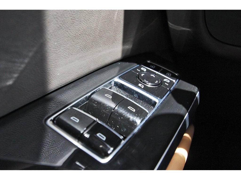 New 2027 Cadillac Escalade ESV Luxury w/ Touring Package AWD/4WD image 16