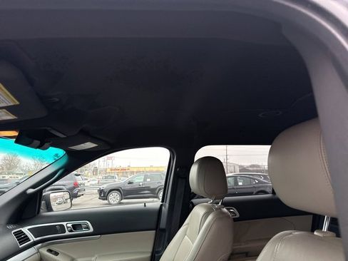 Used 2013 Ford Explorer XLT image 7