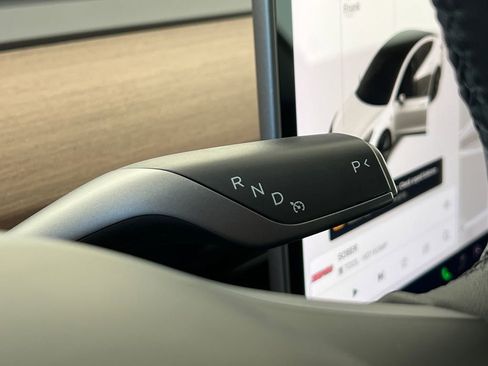 Used 2020 Tesla Model 3 Long Range image 25