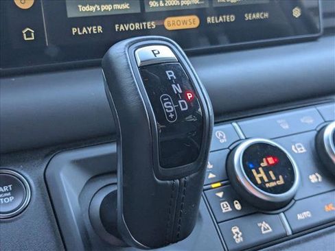 Certified 2023 Land Rover Defender 110 X-Dynamic SE image 8