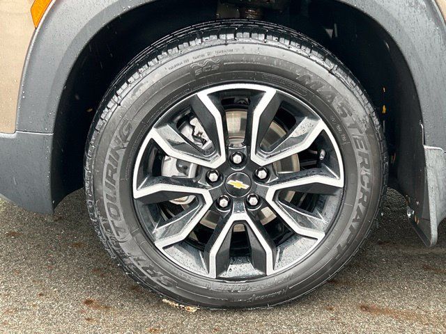 Used 2022 Chevrolet TrailBlazer ACTIV w/ Technology Package FWD image 18