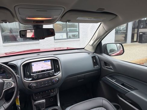 Used 2020 Chevrolet Colorado Z71 image 11