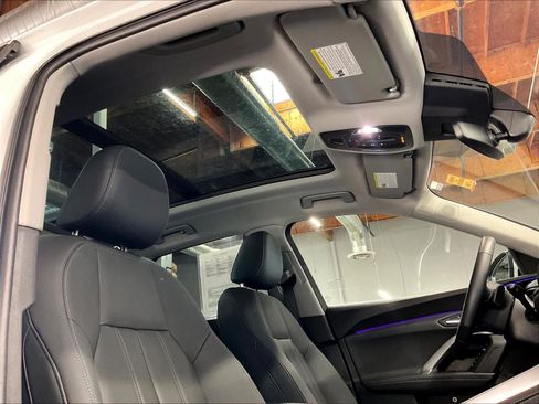 Certified 2025 Audi Q5 Premium Plus w/ Premium Plus AWD/4WD image 23